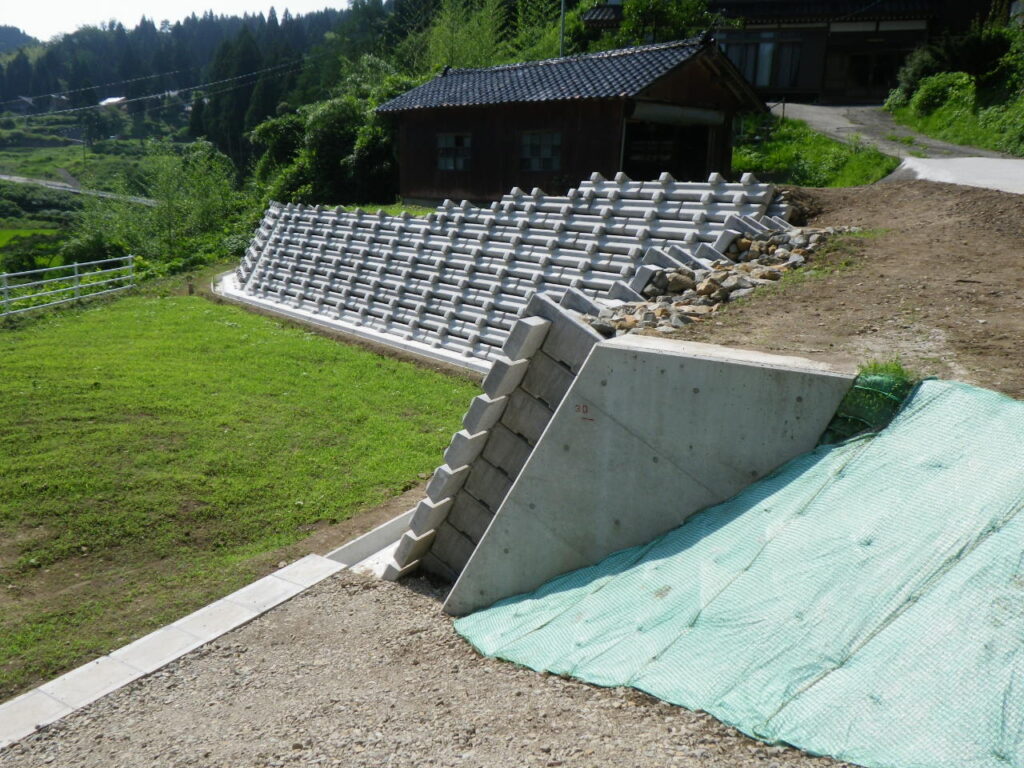 能登　寺西建設　砂防工事