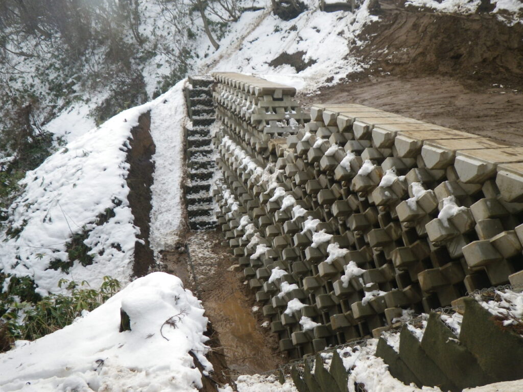能登　寺西建設　森林土木工事